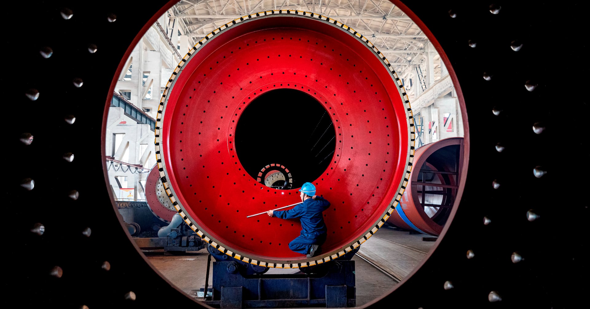 China's Role in Global Economic Recovery: Official Perspective