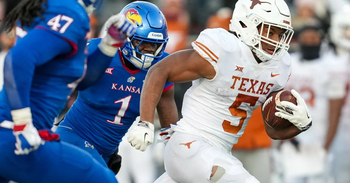 Quandre Diggs Urges Seahawks to Draft Bijan Robinson