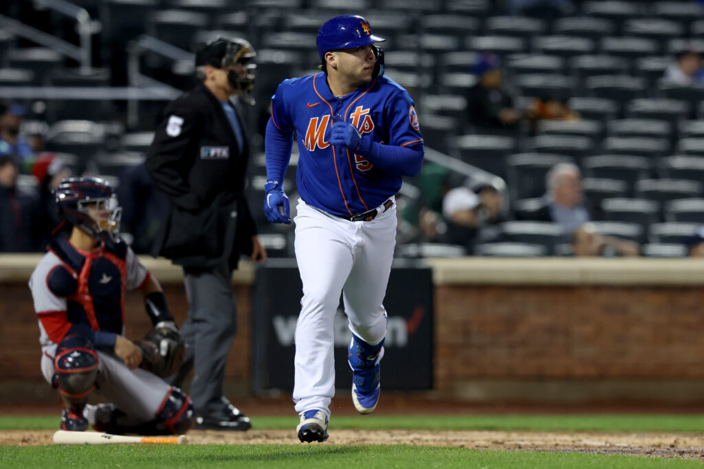 Mets prospect Francisco Alvarez may fill in for injured Narvaez.