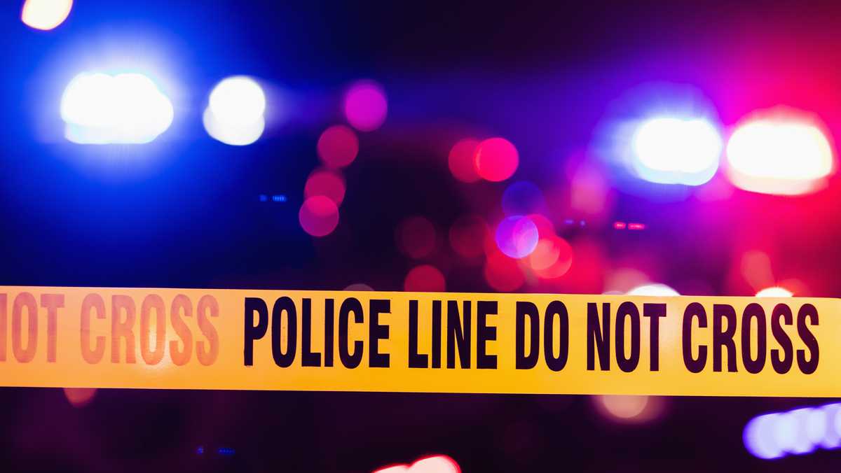 Manhunt underway for suspect in shooting of mother and 3 children in Lake Wales.