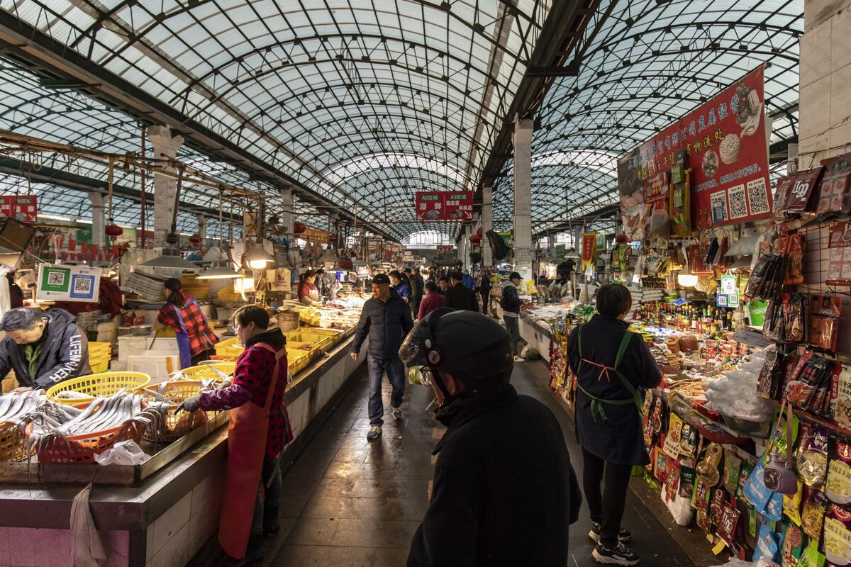 China's Deepening Deflation Crisis: Consumer Prices Plummet and Factory-Gate Deflation Persists