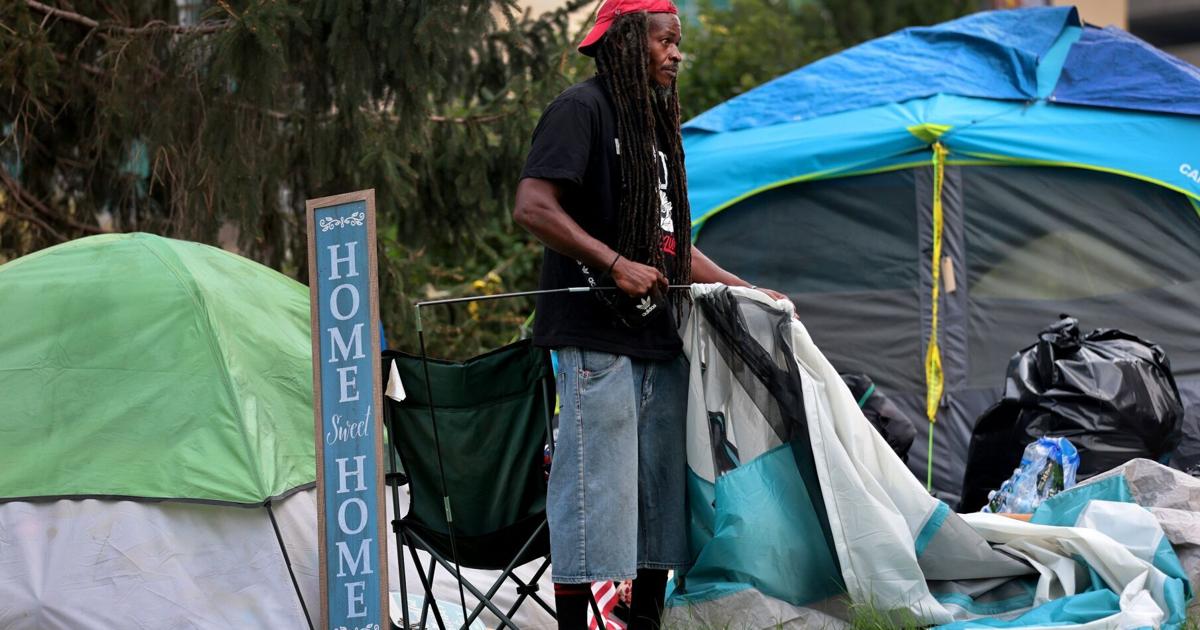 St. Louis Mayor and Aldermen Clash Over Homeless Bill of Rights