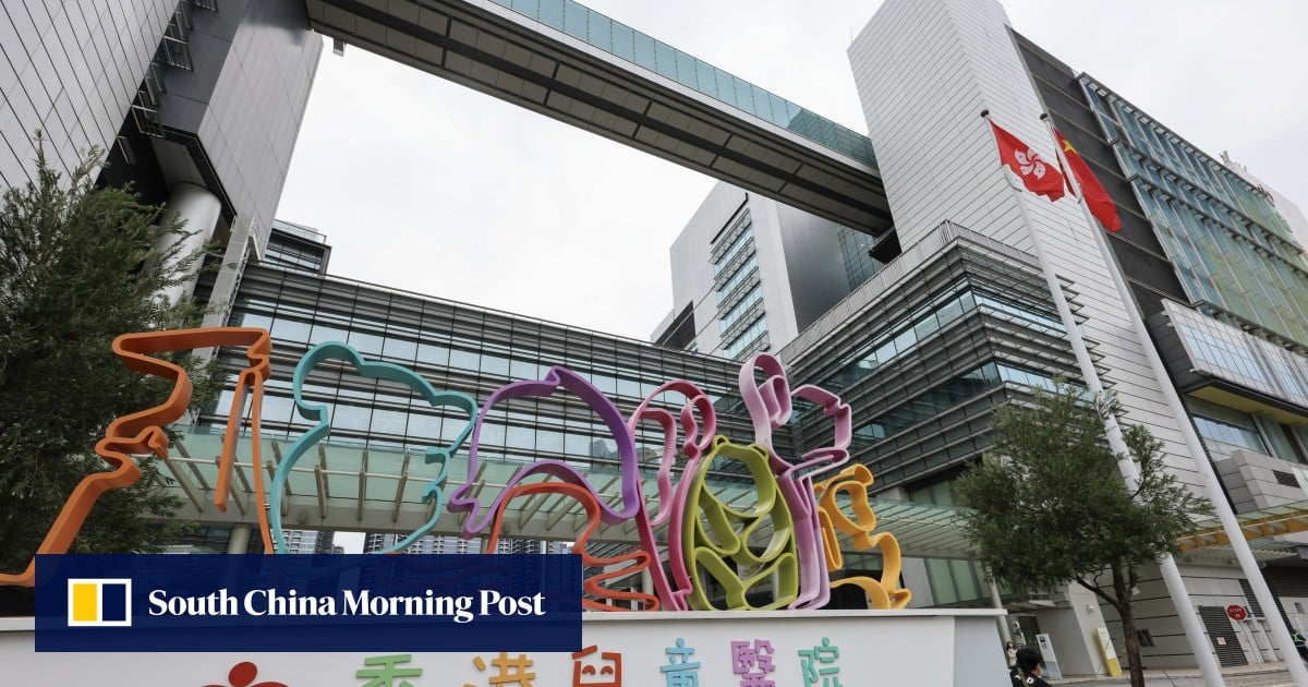 Featured image for Hong Kong urges flu vaccinations after teenage girl’s death