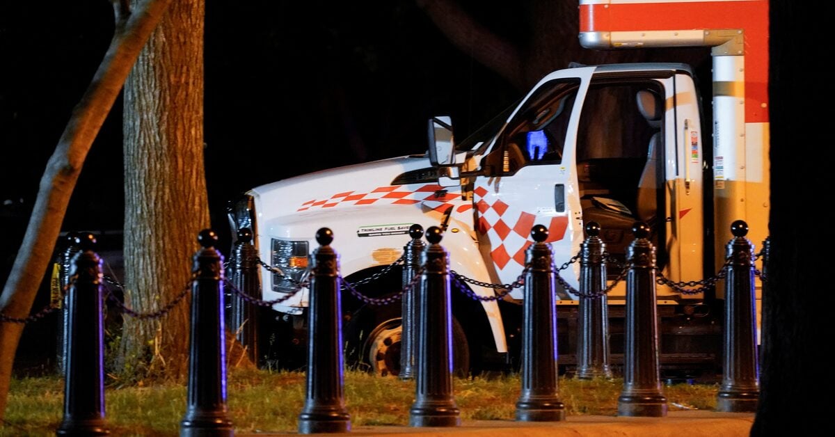 Featured image for Driver charged for crashing U-Haul truck near White House security barriers.