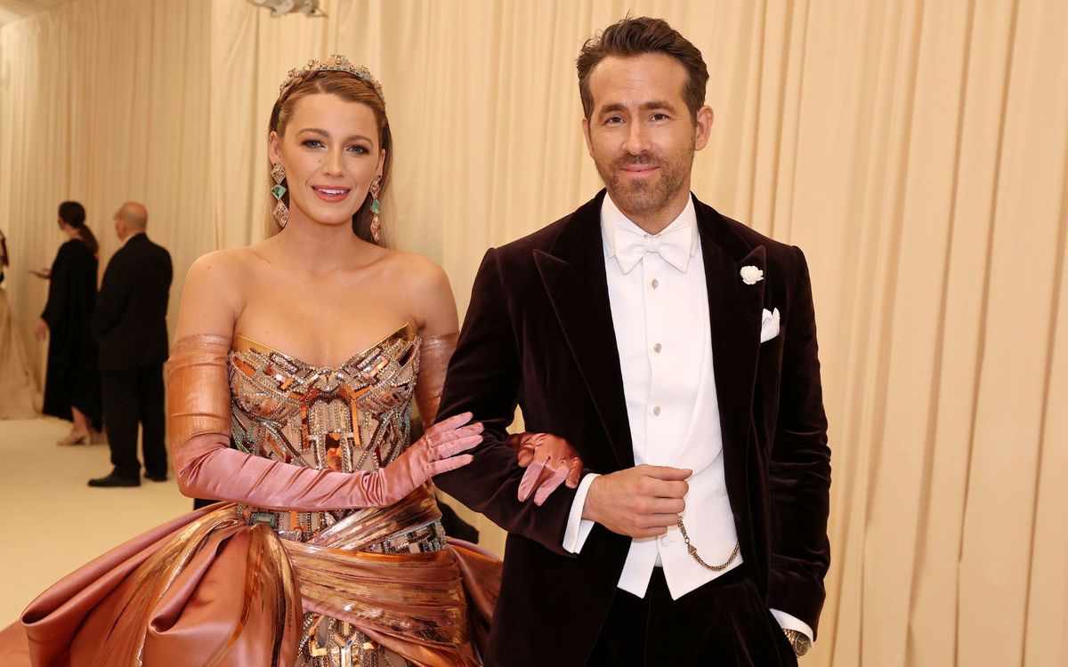 Featured image for "Blake Lively and Ryan Reynolds' Modern Rustic Porch"
