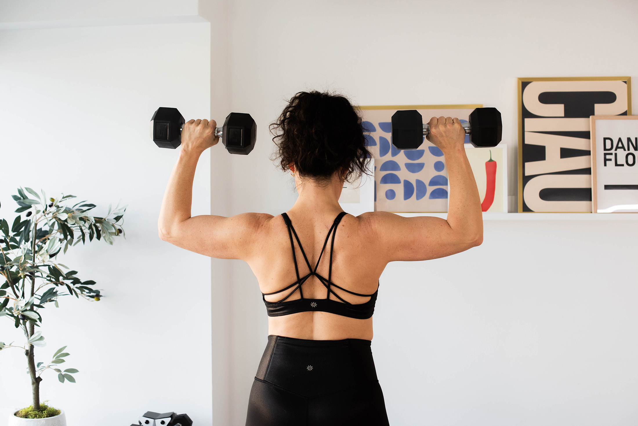 Featured image for "Effective Beginner Weightlifting Program for Women Over 40"