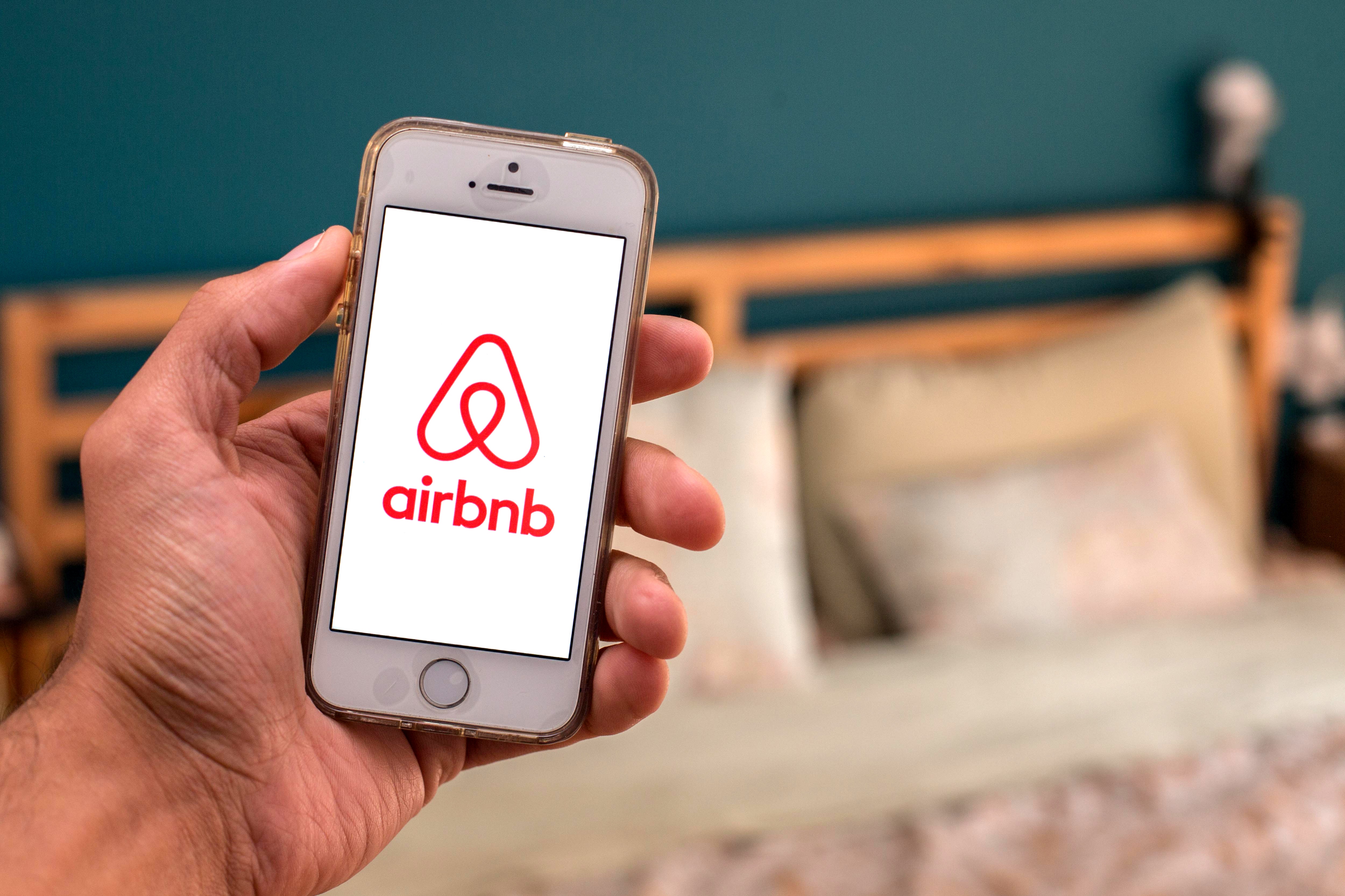 Featured image for Guests' Misconduct Leaves Airbnb Host with $640 Utility Bill.