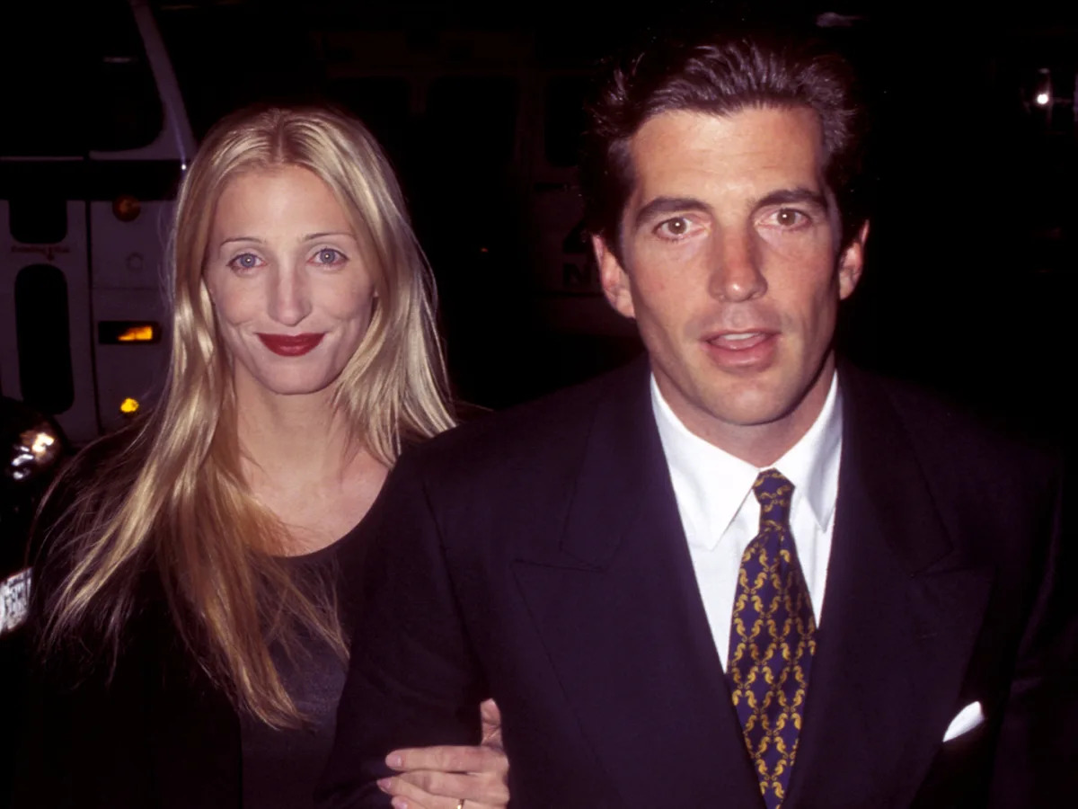 Featured image for Inside the Tragic Life of Carolyn Bessette: Eyewitness Accounts
