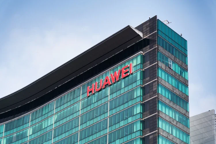Huawei Launches AI Supercomputer to Challenge Nvidia and U.S. Dominance