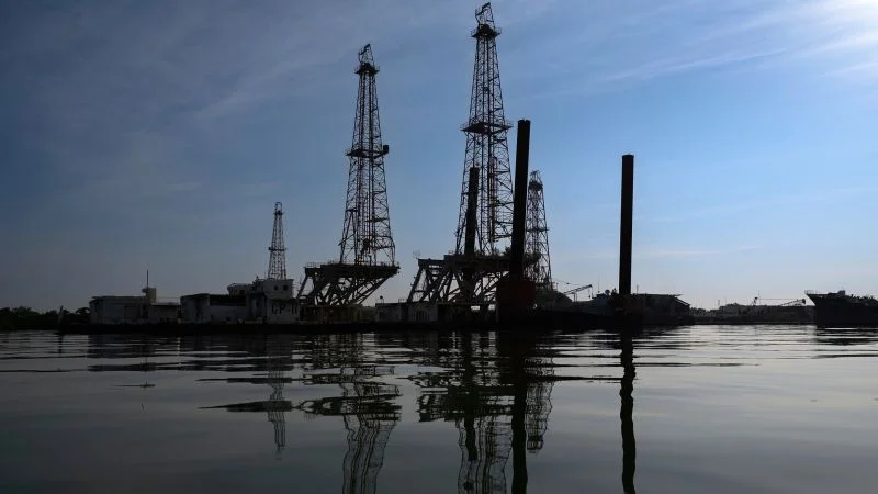 Featured image for US-Venezuela Tensions and Their Impact on Oil Prices and Economy