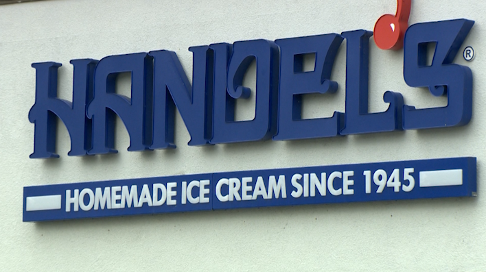 Featured image for "California Fast Food Franchisees Navigate Challenges Amid New Minimum Wage Law"