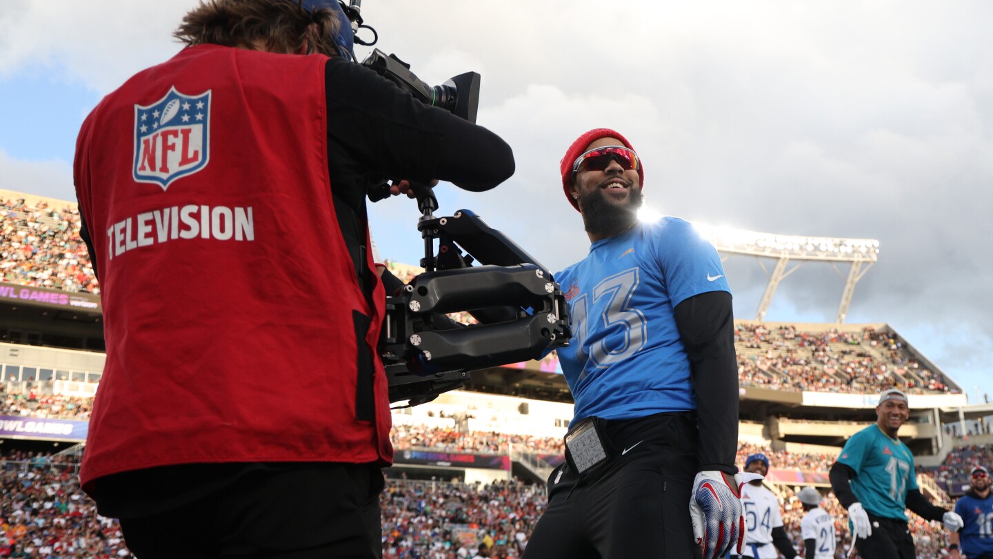 Featured image for Chargers' Singular Offer to Keenan Allen: Pay Cut