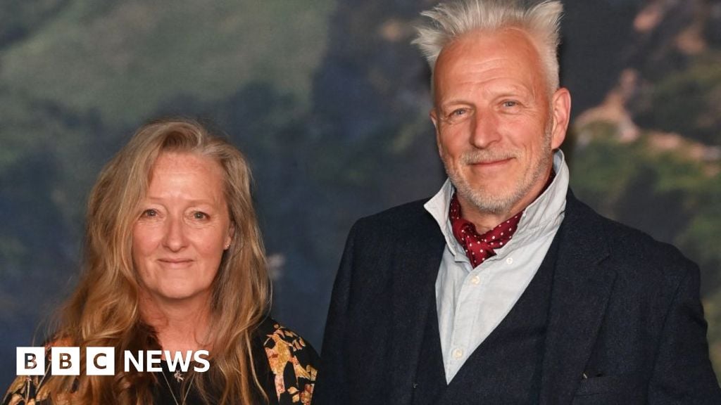 Featured image for Controversy Surrounds 'The Salt Path' Author Over Allegations and Deception