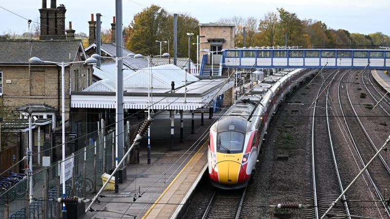 Featured image for UK Train Stabbing Incident: No Terrorism, Two Suspects Arrested, Nine Injured