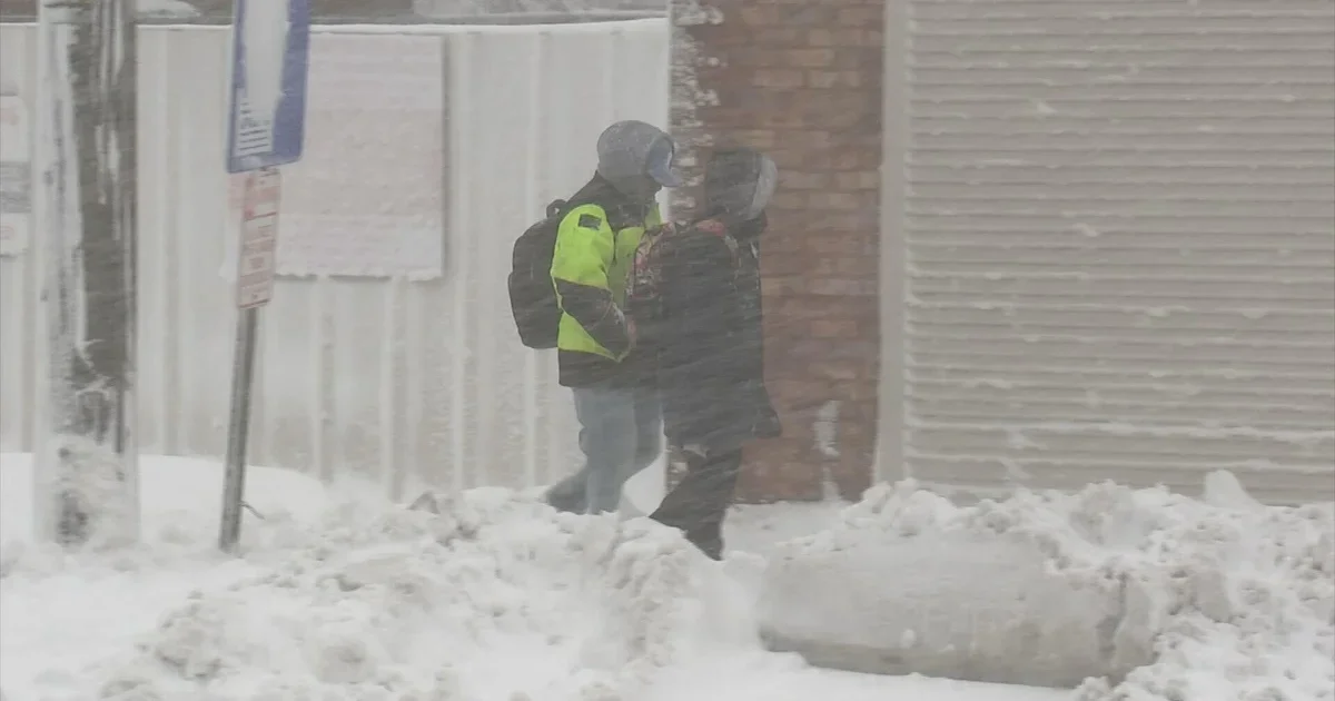 Blizzard Grips Philadelphia Region with Transit Halts, Travel Bans, and Citywide Disruptions