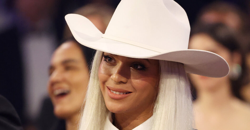 "Beyoncé's Country Music Controversy: Radio Station Agrees to Play 'Texas Hold ’Em'"