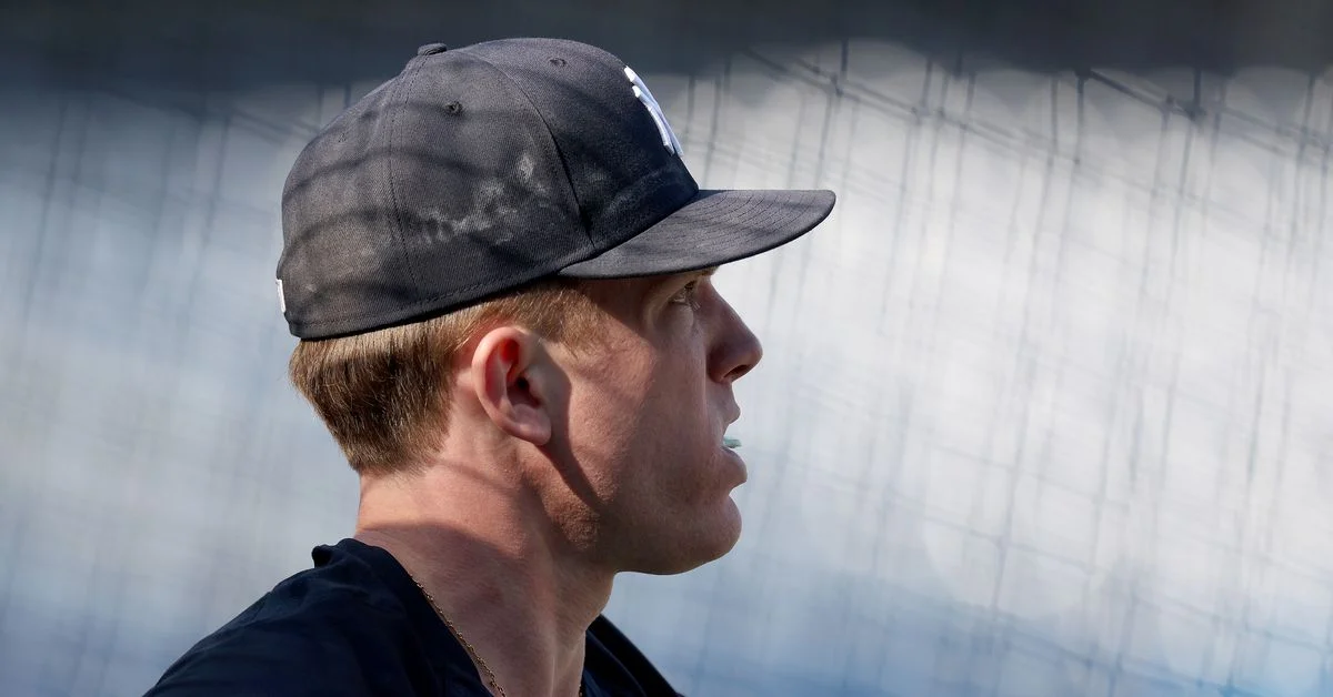 Yankees' Harrison Bader suffers hamstring injury while Aaron Judge leads team to victory.