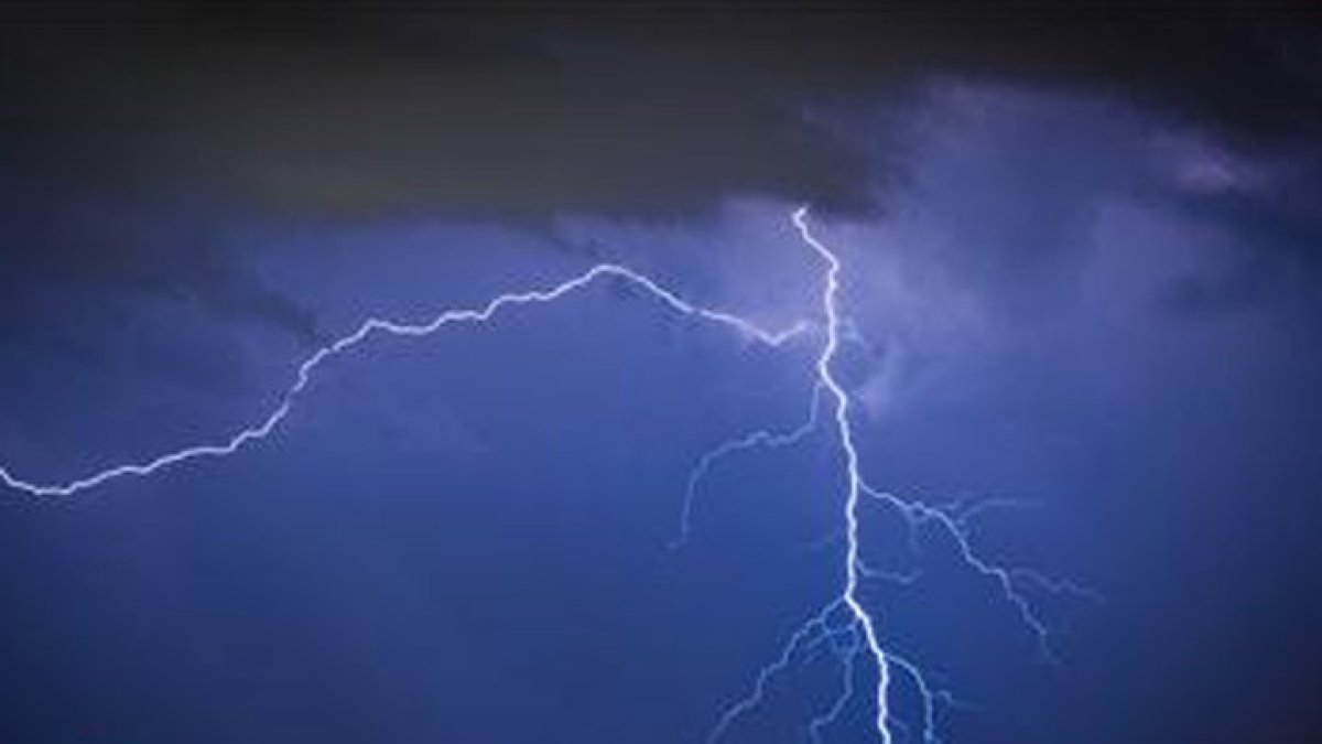 Midwest Braces for Multiple Waves of Severe Storms and Tornadoes.