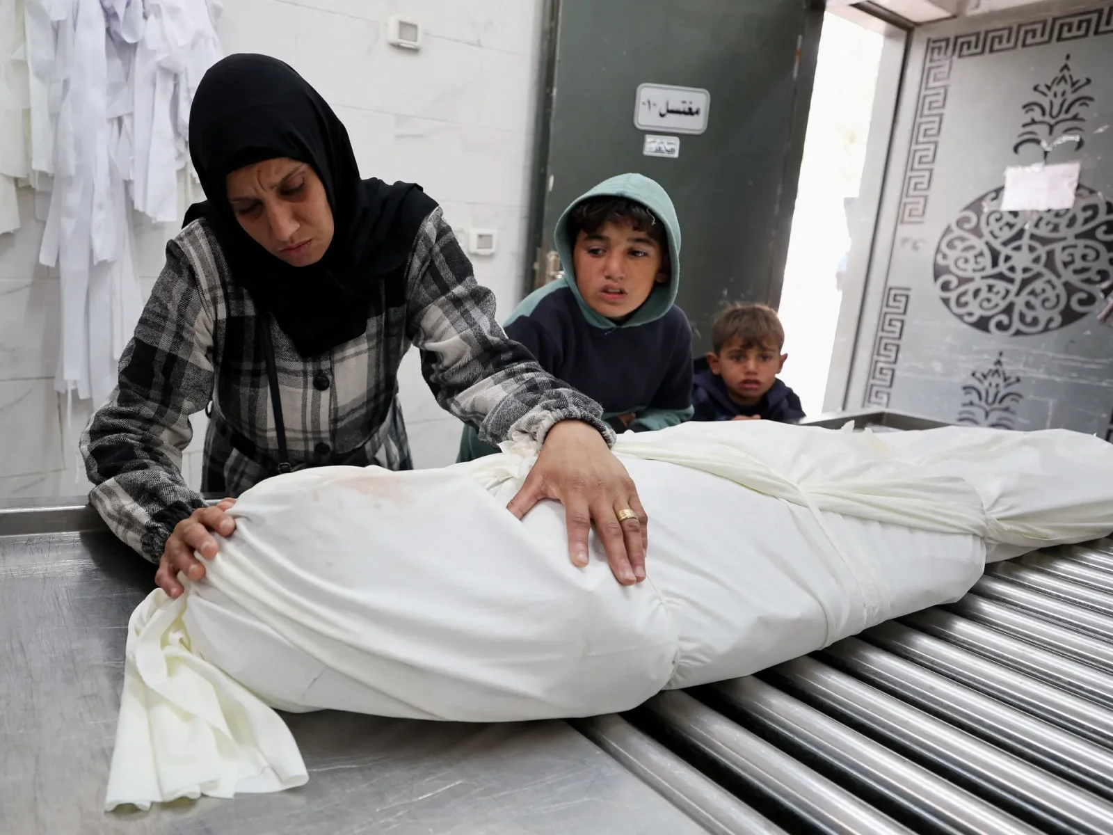 Trump's Gaza Board tests multilateralism as middle powers weigh in