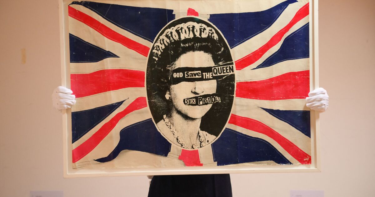 Featured image for Iconic Punk Artist Jamie Reid, Designer of Sex Pistols Record Covers, Passes Away at 76