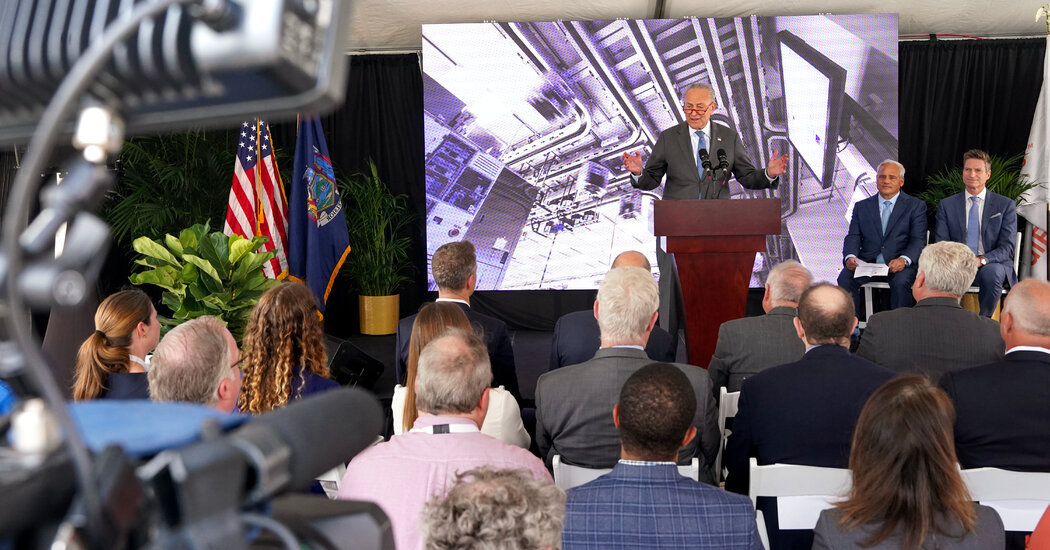 Featured image for "31 Tech Hubs Named by President Biden, Including Miami and Texoma, to Drive Innovation and Economic Growth"