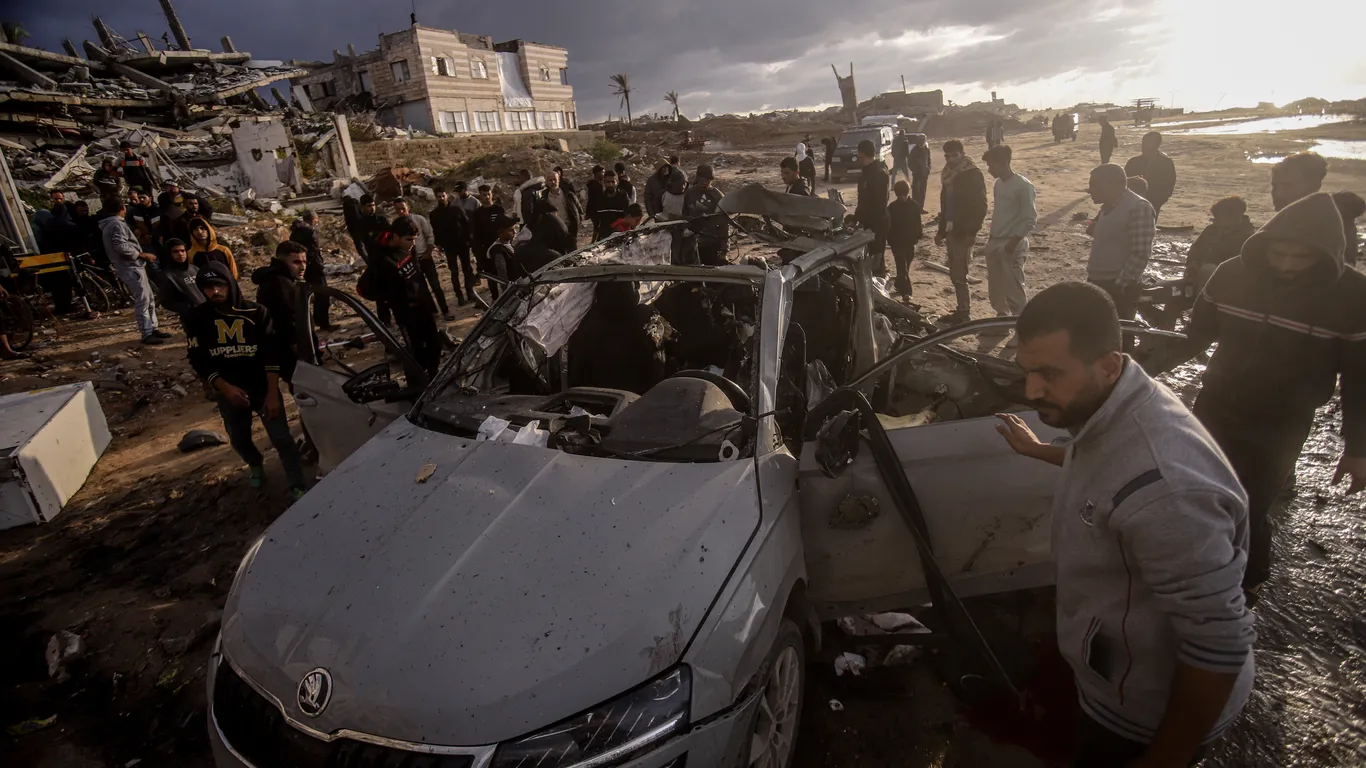 Featured image for White House criticizes Israel for Gaza strike amid rising tensions