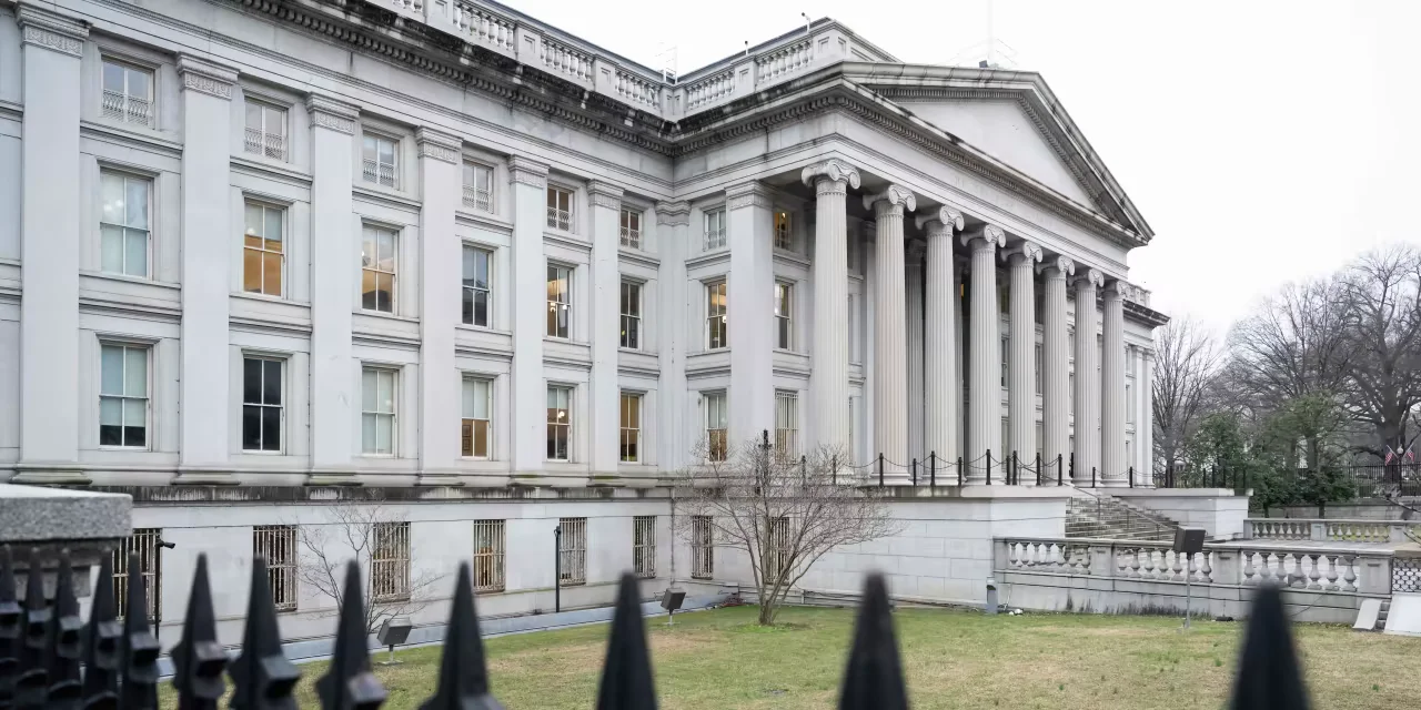 Treasuries Face Struggle to Maintain March Returns