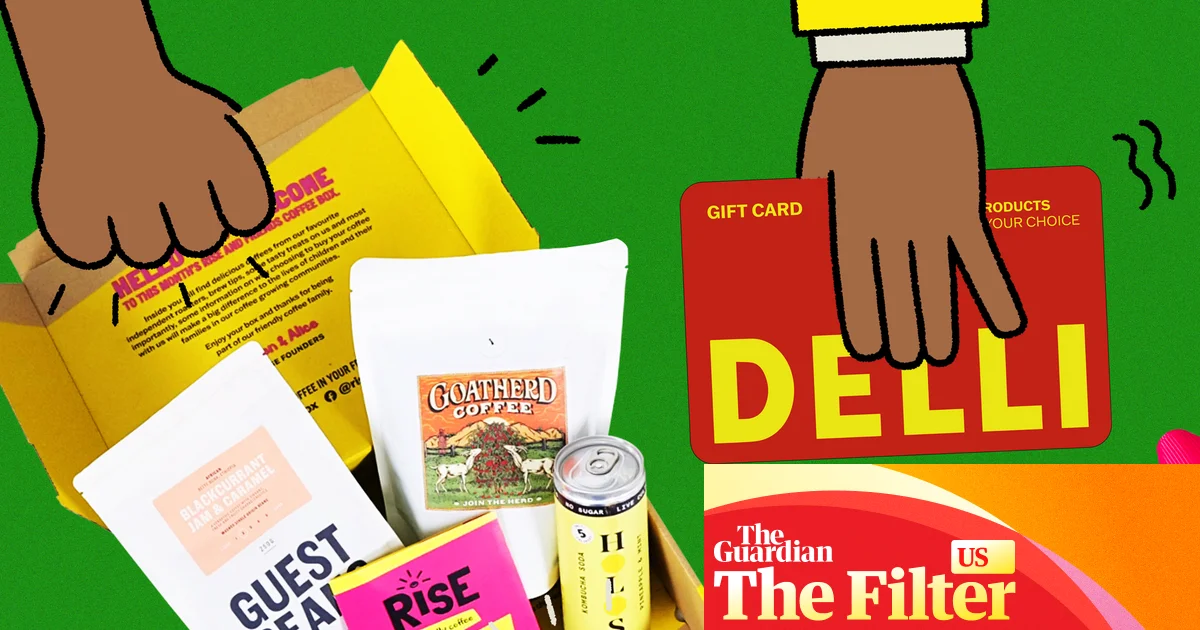 Featured image for Top Last-Minute Holiday Gifts Under $25 That Will Arrive Before Christmas