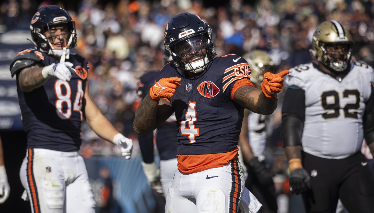 Bears' Defense Leads to Fourth Straight Win with Dominant Performance