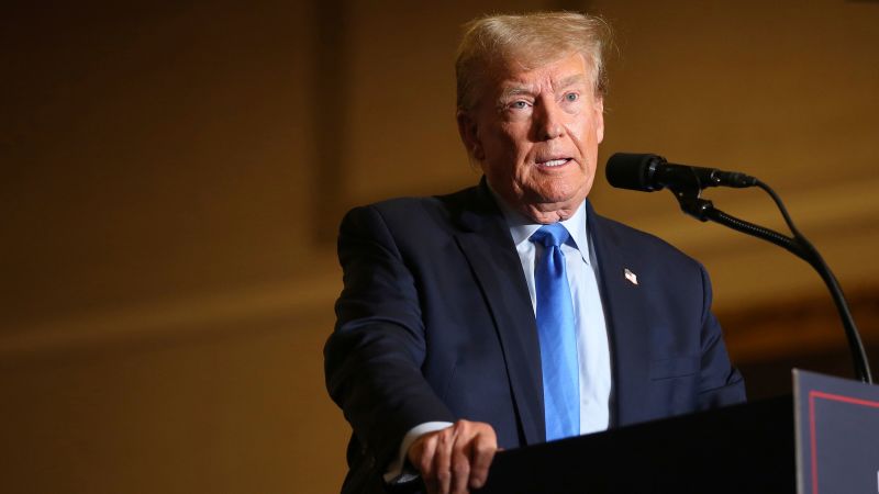 "Trump and DeSantis Clash in Iowa as Caucuses Loom"