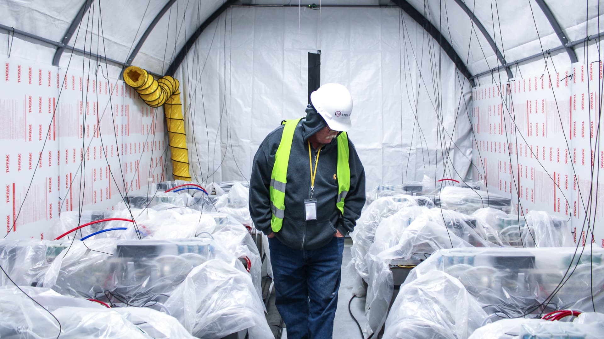 Featured image for Microsoft's Big Bet on Fusion Power from Helion by 2028.