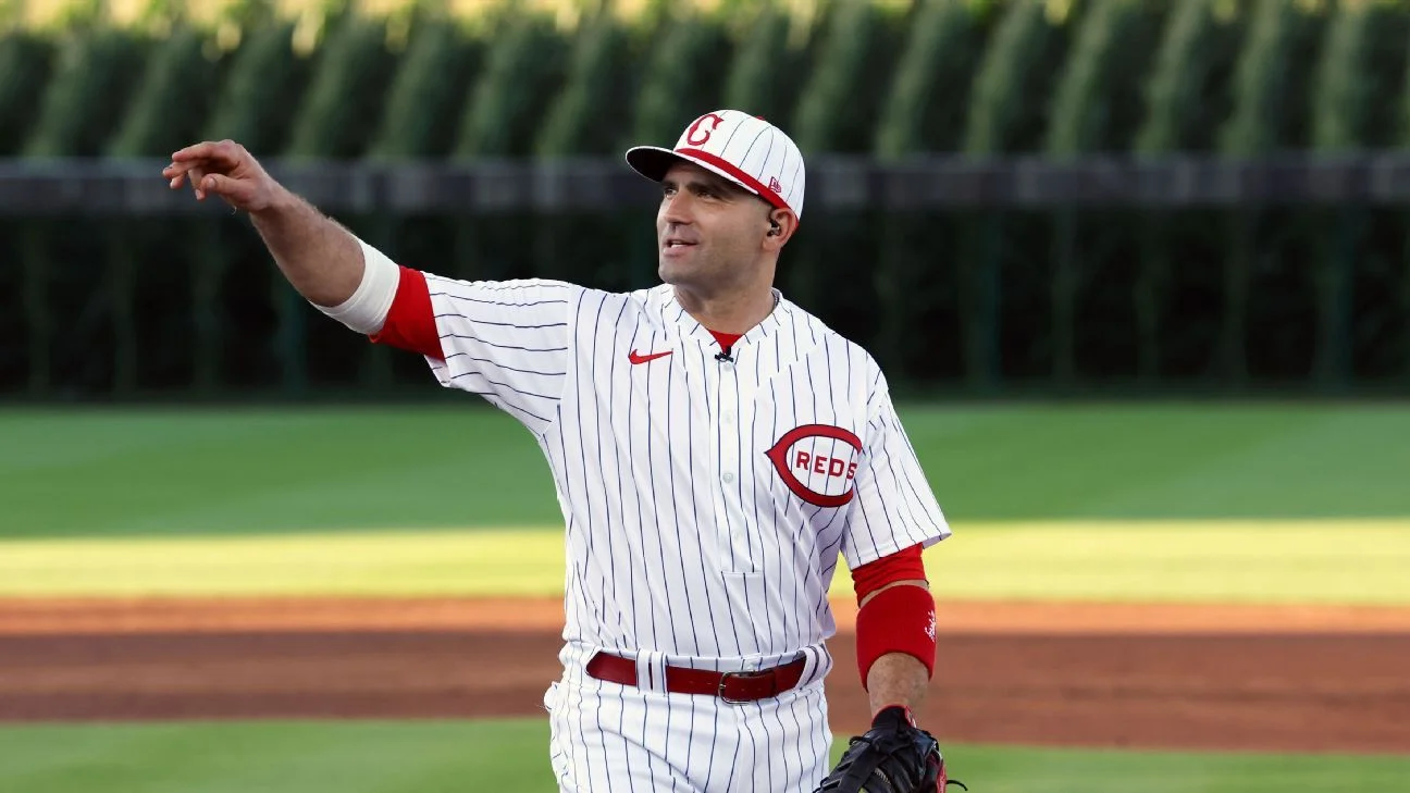 Cincinnati Reds Put Joey Votto on IL, Call Up Nick Senzel