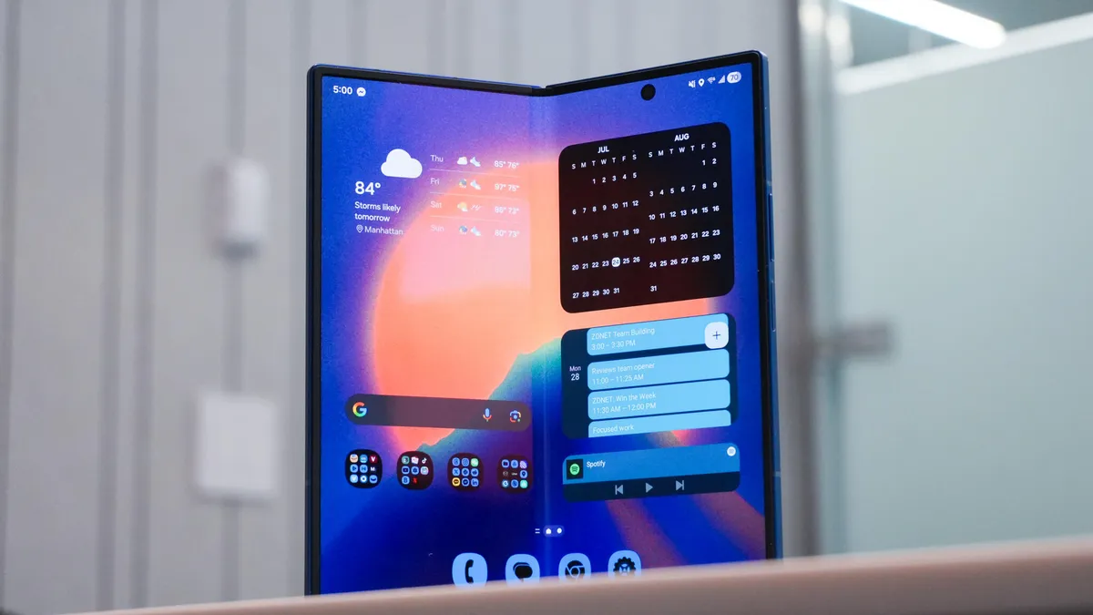 Featured image for Top 5 Bloatware Apps to Remove from Your Samsung Phone Immediately