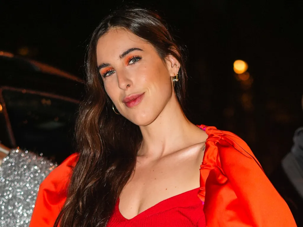 Featured image for Scout Willis Dazzles in Boudoir Modeling Debut