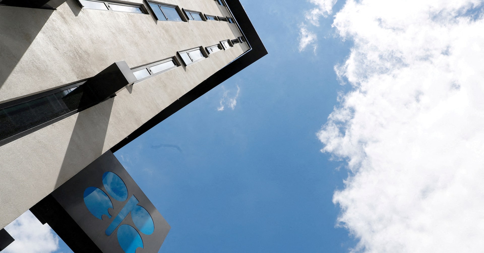 Featured image for OPEC+ Likely to Extend Oil Cuts Through 2025 Amid Price Struggles