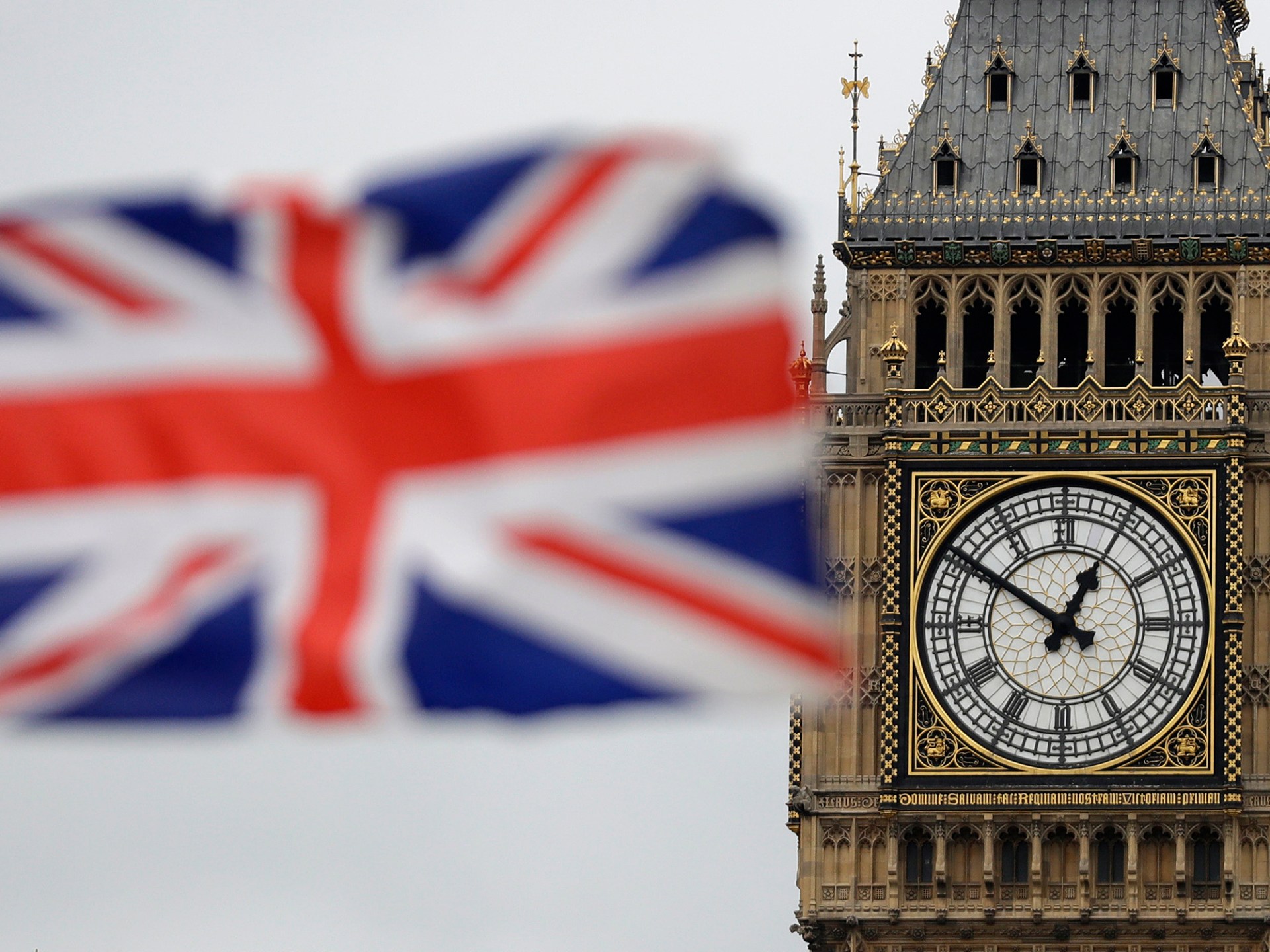 "UK Parliamentary Researcher Denies Spying for China Amidst Growing Concerns and False Information"