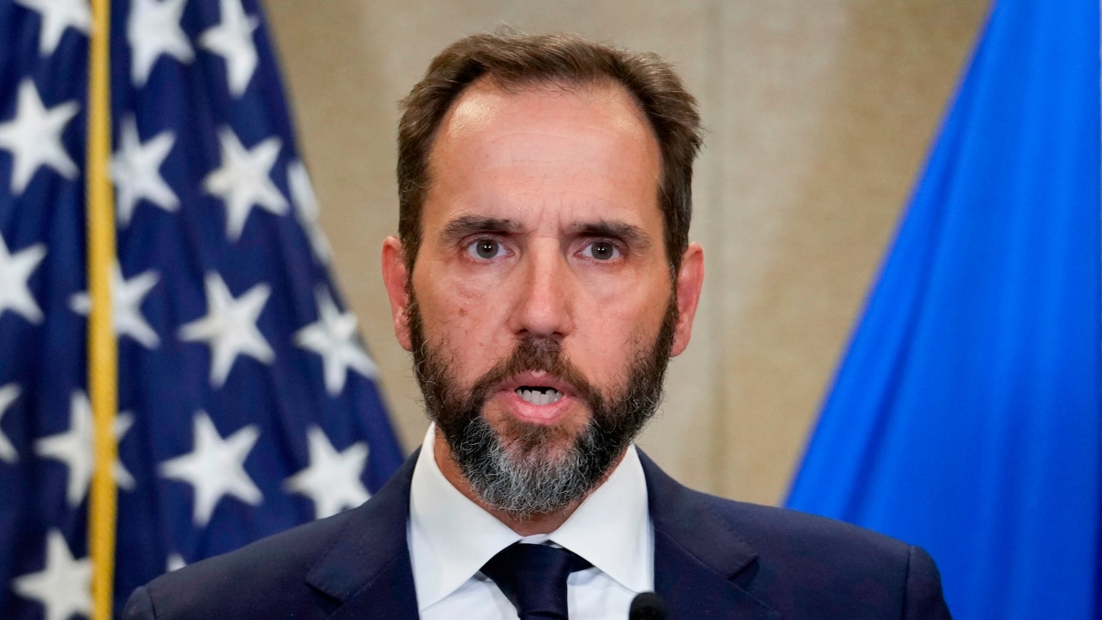 Featured image for "Federal Officials, Including Special Counsel Jack Smith, Targeted in Holiday 'Swatting' Incidents"