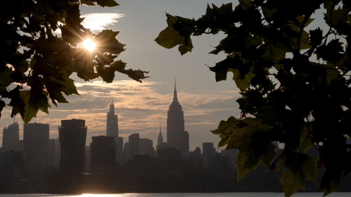 NYC Air Quality Alert Extended Amid Lingering Haze and Event Cancellations.