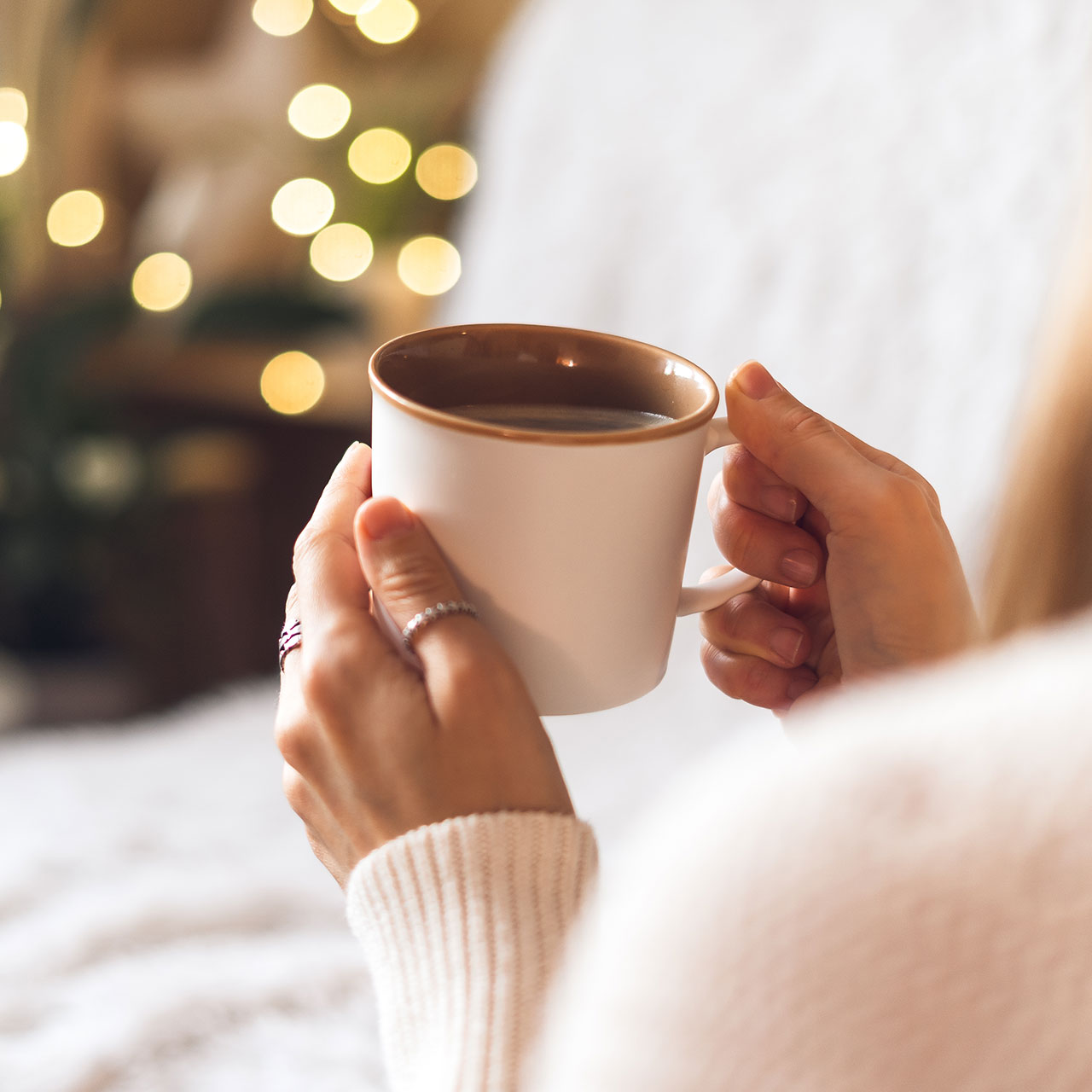 "Unlock Digestive Relief: Discover the Unexpected Spices That Soothe Bloating in Your Coffee"