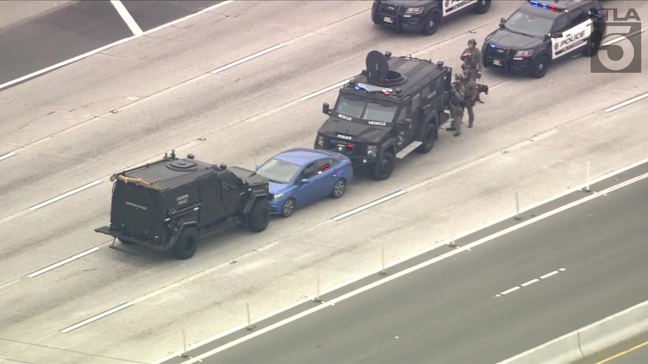 Featured image for SWAT Standoff Shuts Down 91 Freeway in Anaheim