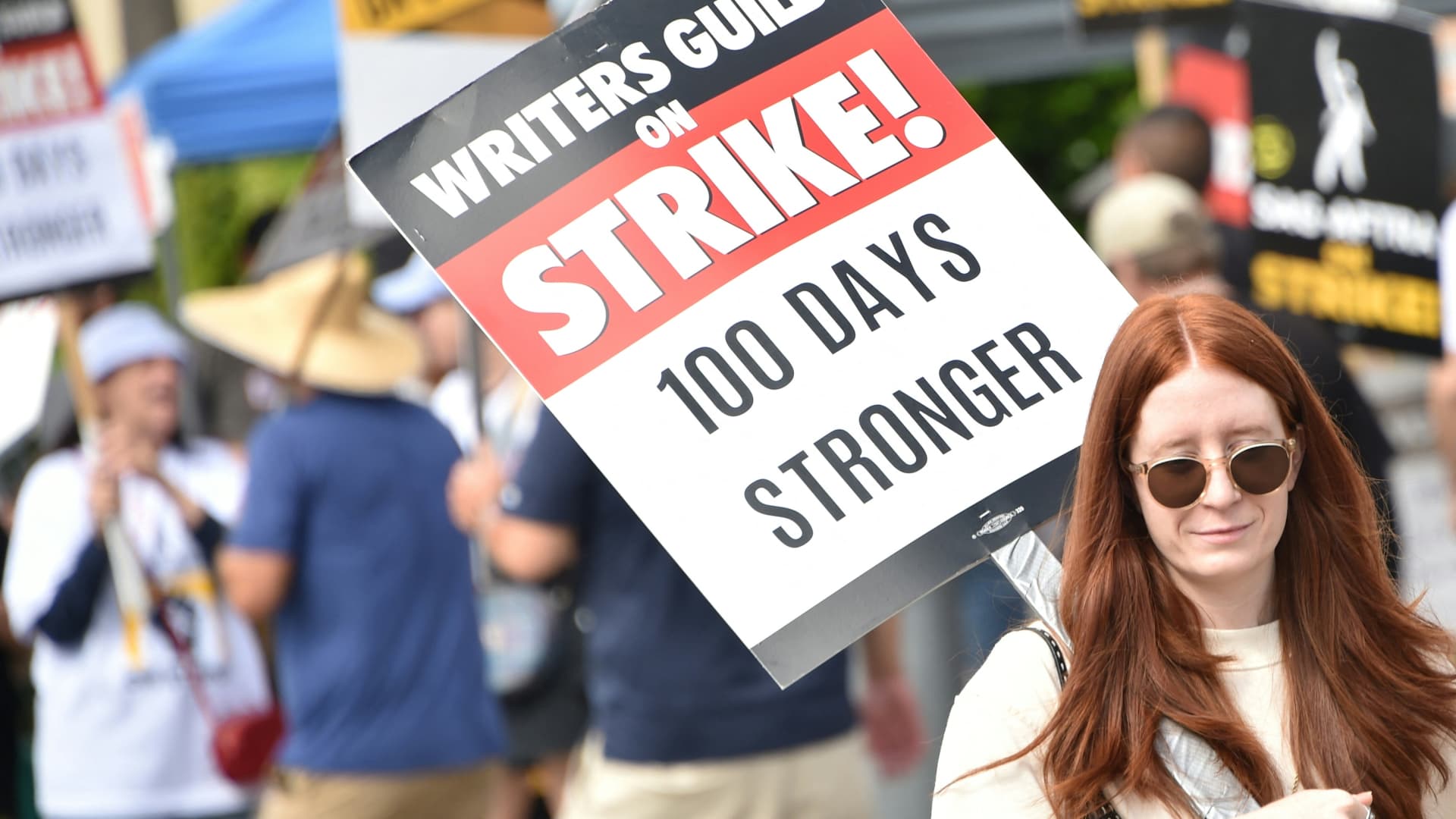 Hollywood Writers and Studios Reach Agreement to End Strike