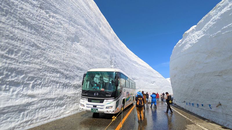"Japan's Snow Corridor Reopens for Visitors"