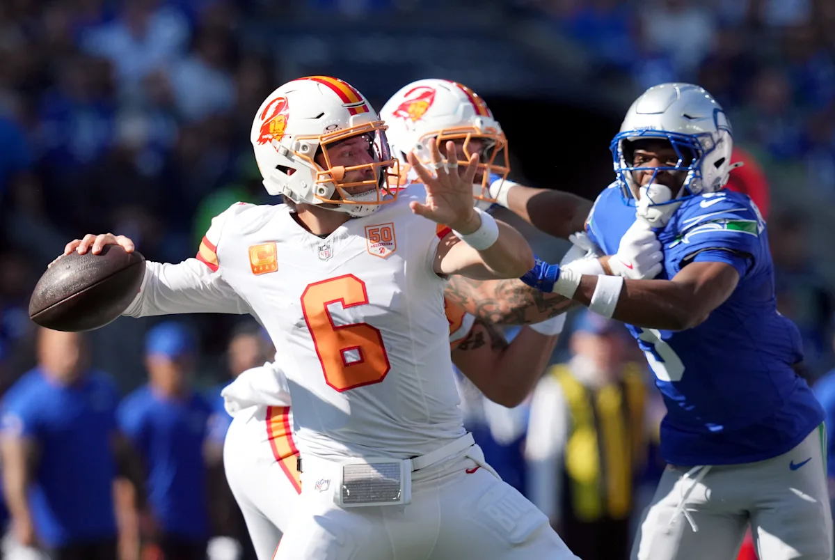 Baker Mayfield Leads Bucs to Narrow Win Over Seahawks in High-Scoring Thriller