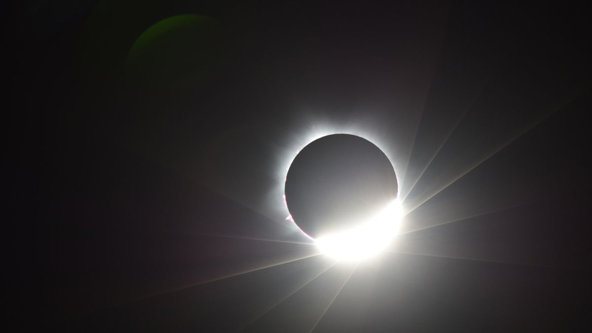 Featured image for Australia's Spectacular Solar Eclipse: A First-Hand Account.