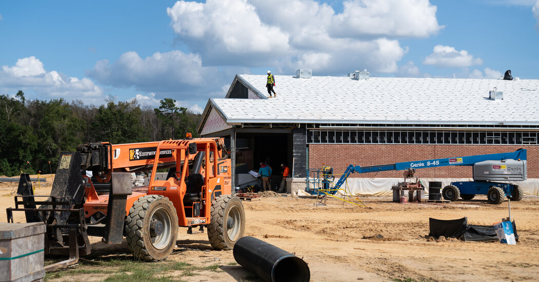 "Climate Change Exposes Schools' Lack of Preparedness for Extreme Weather"