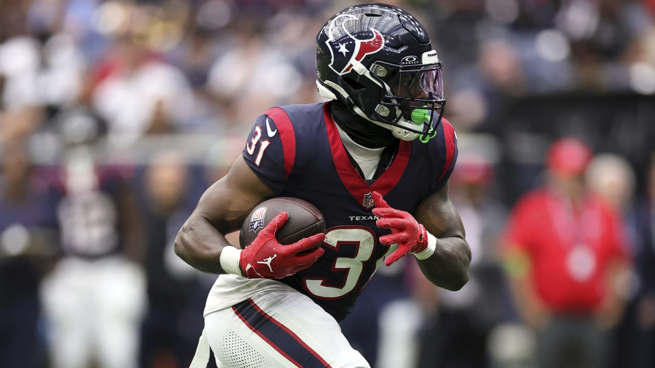 "Top Picks and Strategies for Fantasy Football Week 8"