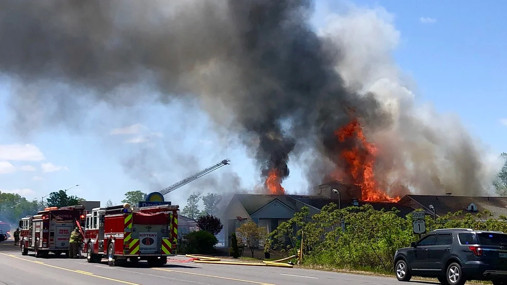 Possible casualties reported in Kittery hotel fire.