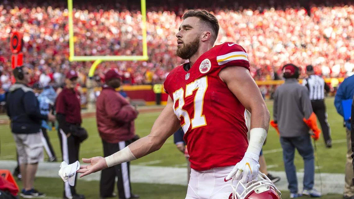 Kelce Poised to Run It Back With Chiefs in 2026 on a One-Year Deal