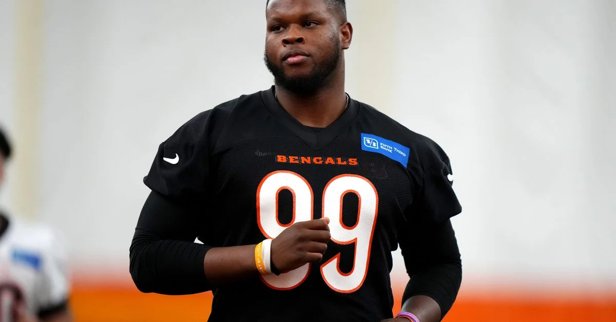 "Bengals Make Moves in Rookie Acquisition and Free Agency"