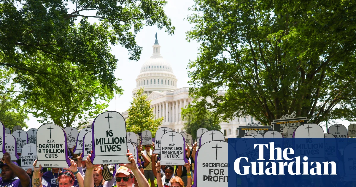 Featured image for Nationwide 'No Kings' Protests Challenge Trump and GOP